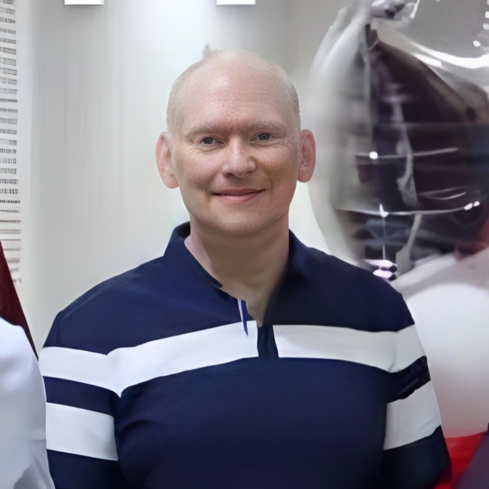 Meet your Posher, Jonathan